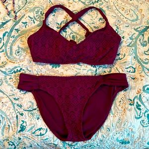 Juniors girls burgundy lace bikini two-piece L & XL